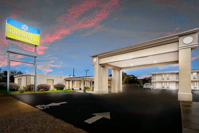 SureStay by Best Western Columbus Downtown in Columbus, GA
