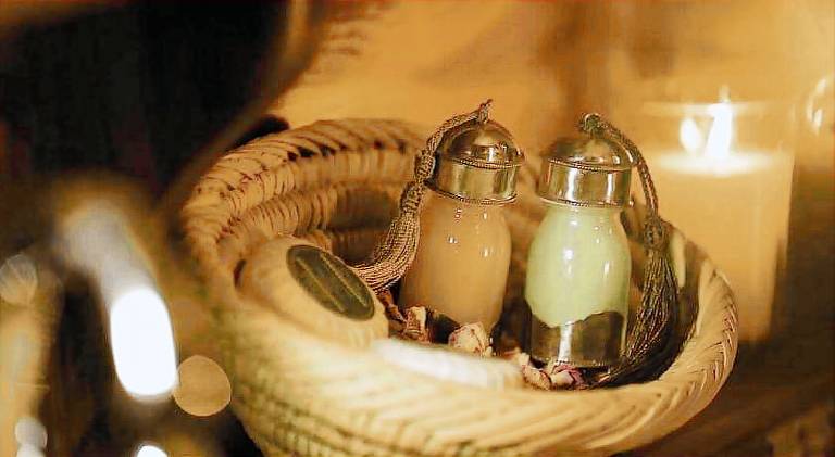 Dar Azawad Royal Desert Camp - Erg Chigaga Luxury Glamping — photo 4