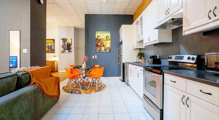 Holiday apartment | Next to Notre-Dame Basilica | Pets are welcome — photo 5