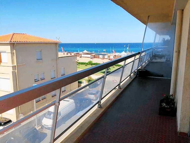 Holiday apartment with 1 room for 4 persons in Argelès-sur-Mer
