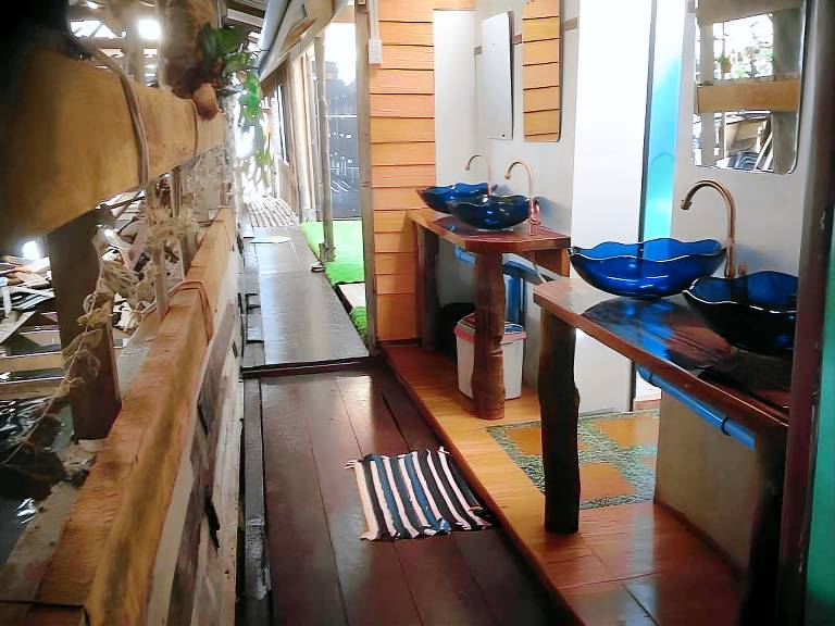 Peacock Hostel — photo 4