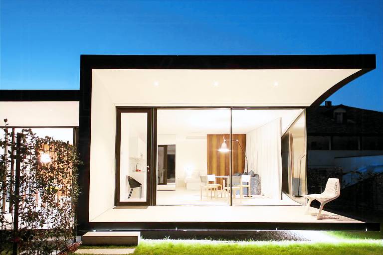 Ferienwohnung in Bozen,  für max. 4 Gäste Ferienwohnung in Bozen,  für max. 4 Gäste