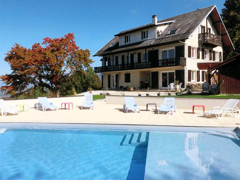 Gite with garden & patio — photo 5