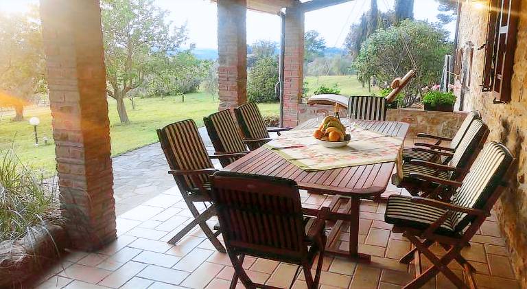 Villa with jacuzzi — photo 4