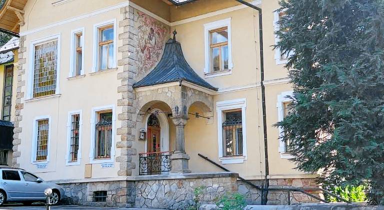 Vladni vila in Zlin