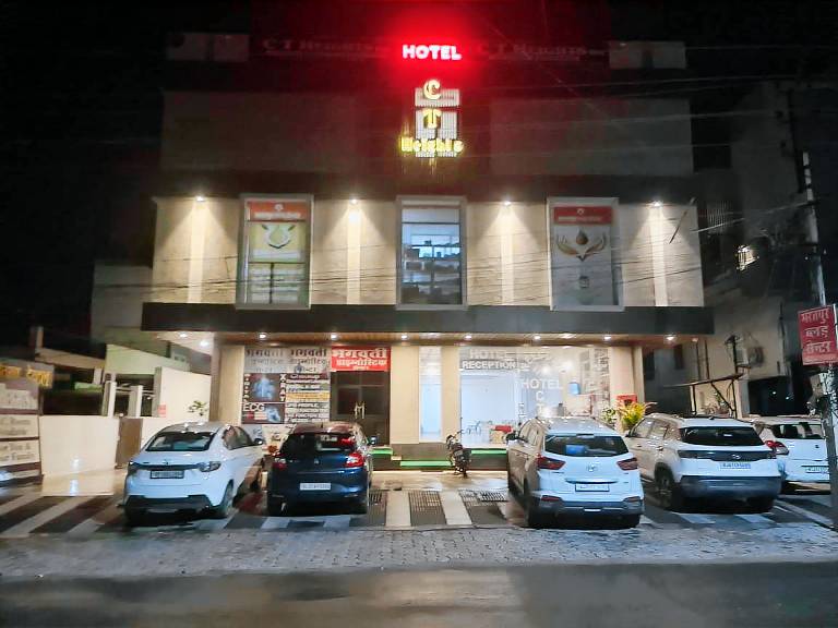 C T Heights Inn in Agra