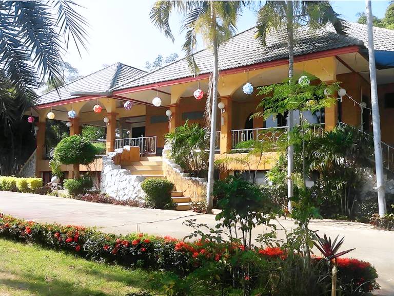 Raikhruewan Resort Muaklek — photo 5