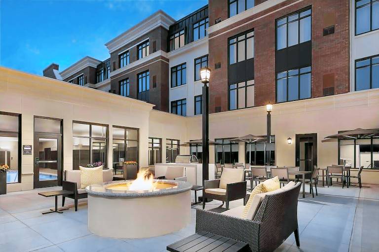 Residence Inn Long Island Garden City