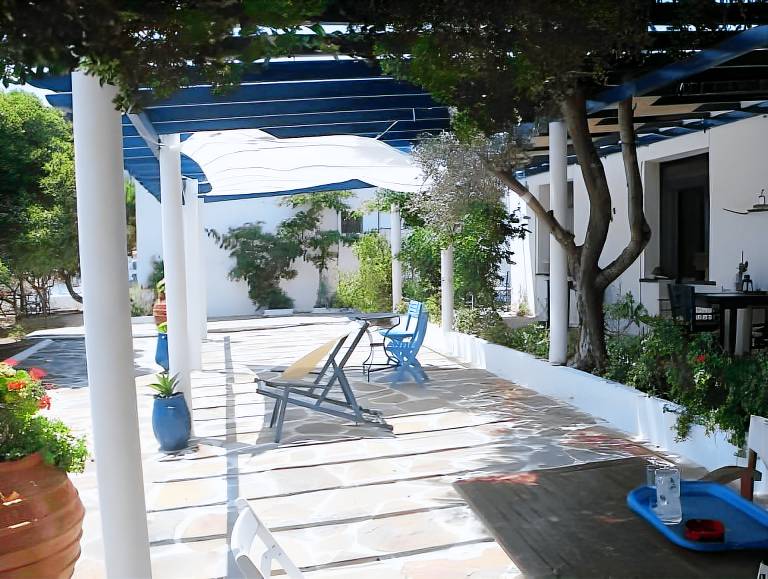Δωμάτιο με πρωινό  Παραλία Φάρος