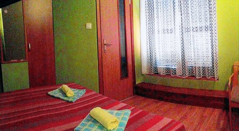 Holiday apartment with 1 room for 4 persons in Tar-Vabriga