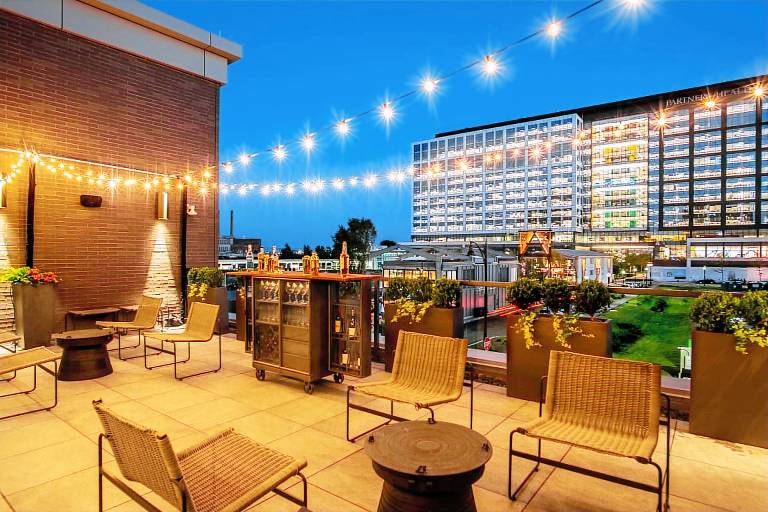 The Row Hotel at Assembly Row, Autograph Collection — photo 4