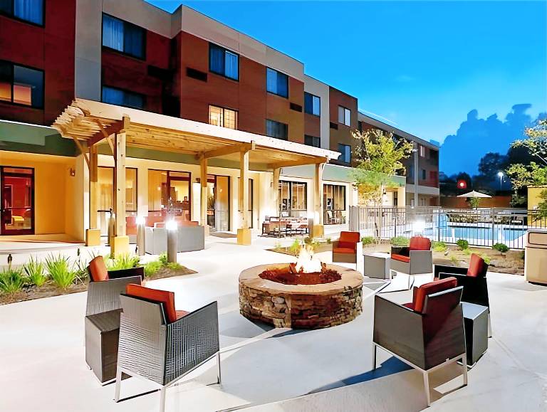 Courtyard by Marriott Troy — photo 2
