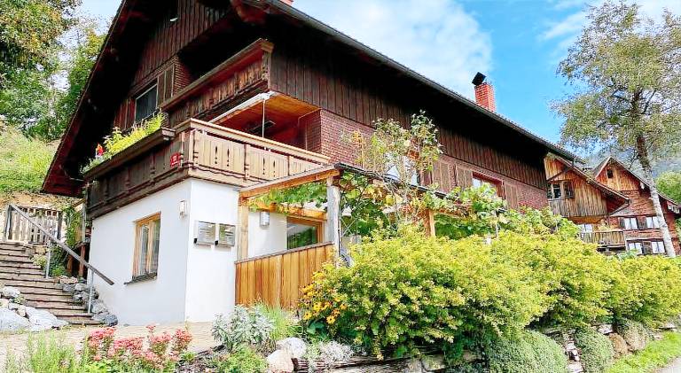 Holiday apartment with 2 rooms for 5 persons — photo 3