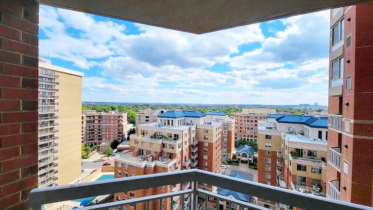Condo  Radnor - Fort Myer Heights