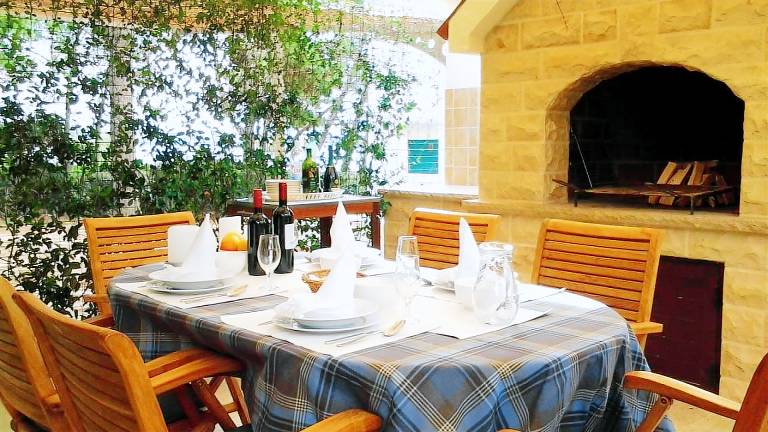 Ferienwohnung  Veli Rat