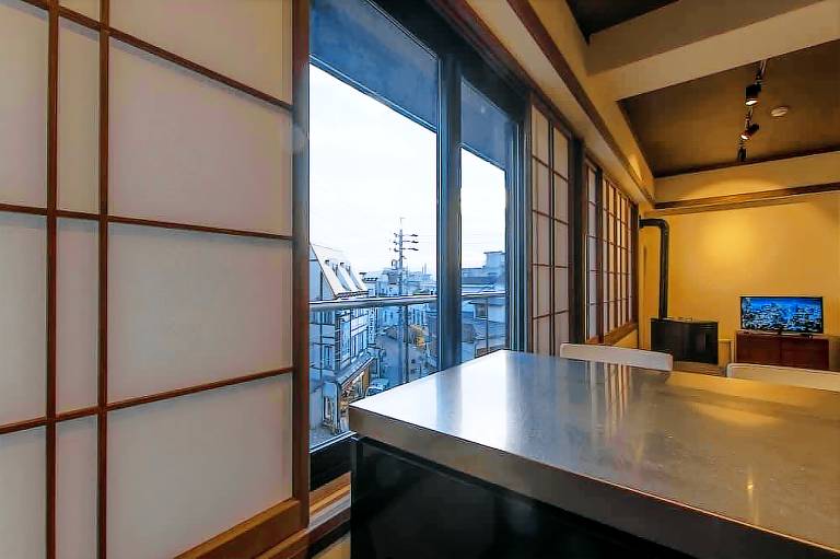 Tanuki Luxury Apartments