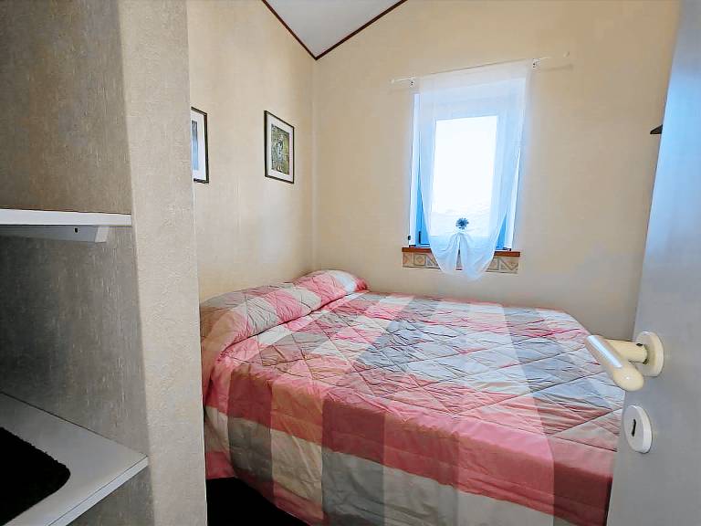 Pleasant holiday apartment with patio | Beach nearby | Dogs allowed — photo 5
