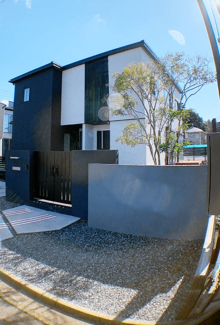 House 14 Dezuminato