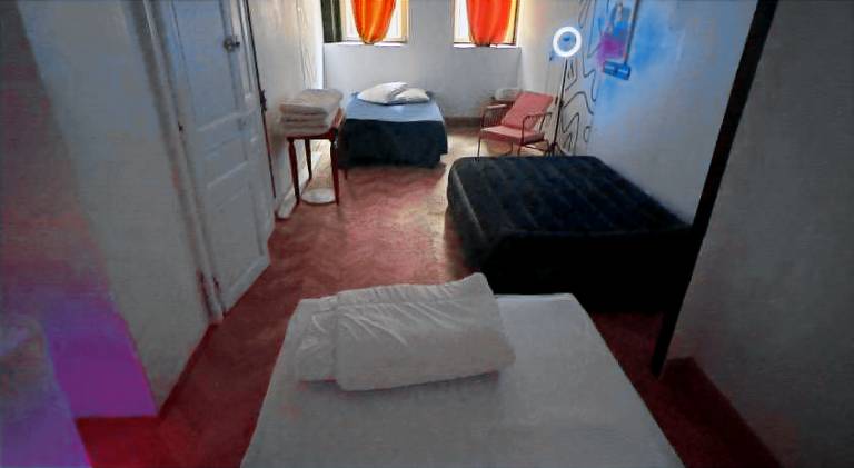 Appartement 4 pers - Jacuzzi & Mini-Bar - Dijon centre ville — photo 5