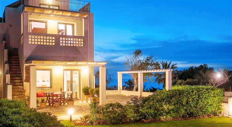 House with garden, patio & private pool — photo 4
