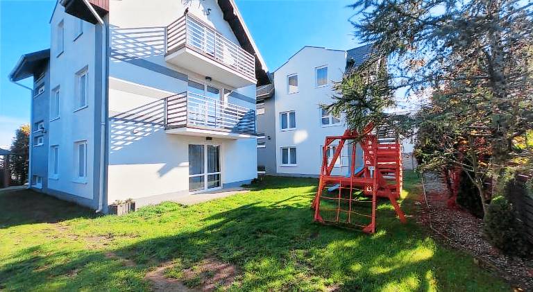 Lovely rental apartment with patio, sauna & garden | Pets are welcome — photo 4