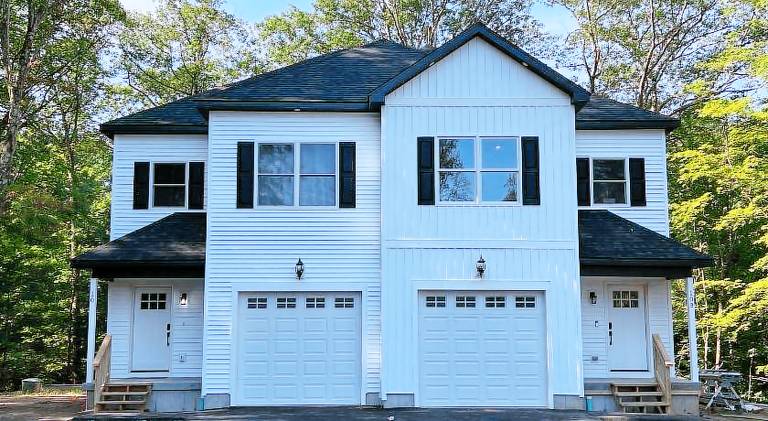 Vacation home with barbeque in Saratoga Springs, NY