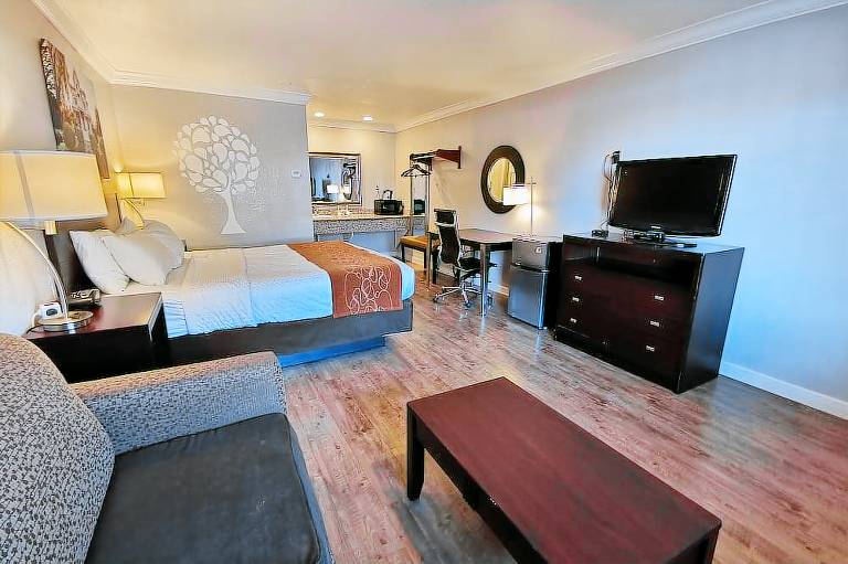 Journey Inn