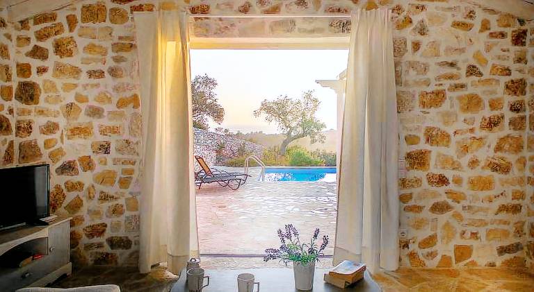 Villa with pool — photo 3