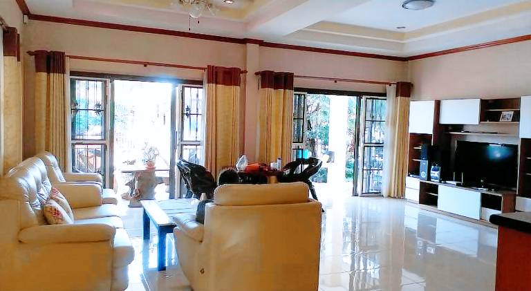 Villa with pool — photo 2