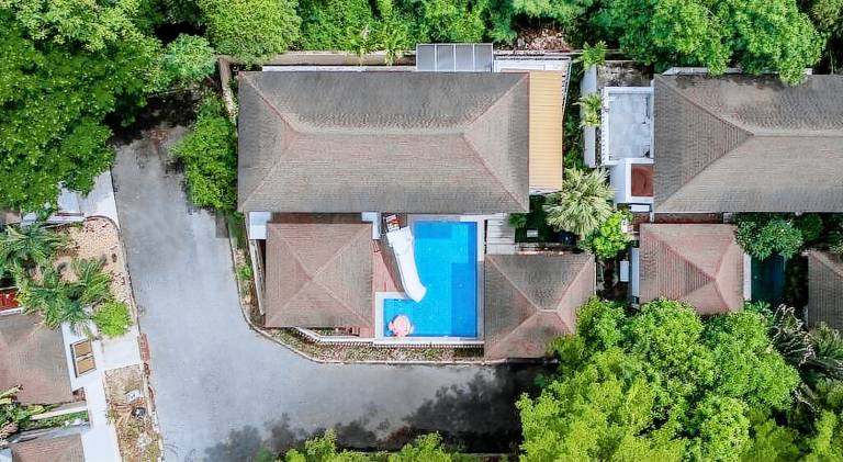 Wonderful vacation home with private pool, jacuzzi & BBQ | Good for workation | Pets allowed — photo 5