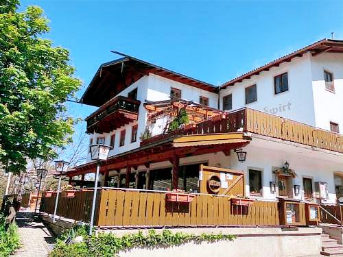 Bed and breakfast  Hofau