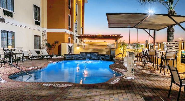 MainStay Suites Edinburg South — photo 3
