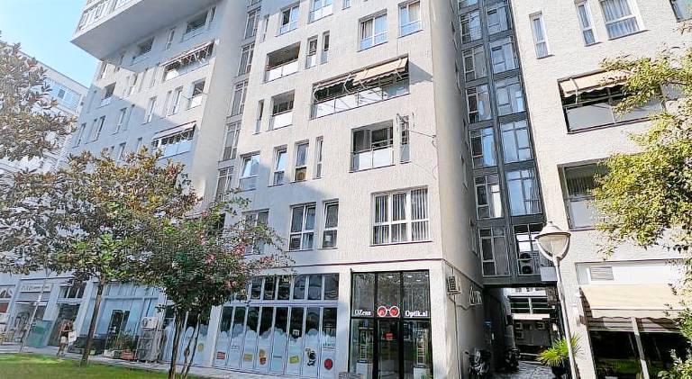 Serviced apartment with terrace | Pets are welcome — photo 3