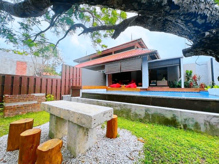 Villa  Kampung Padang Mat Sirat