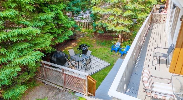 Lovely house with patio, barbeque & yard | Pet-friendly in Val David, QC