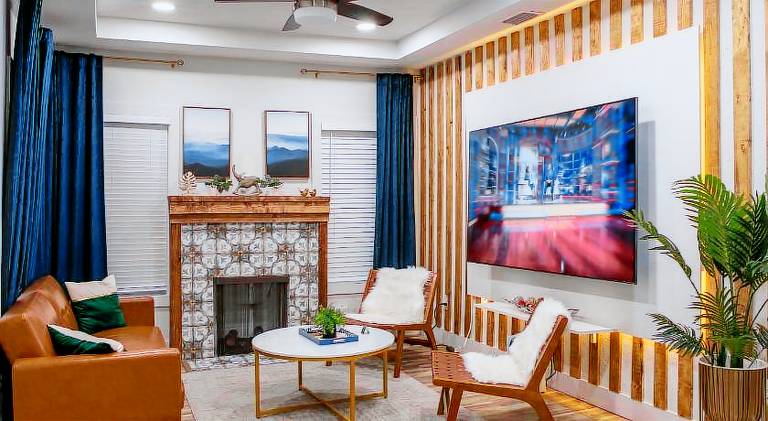 House with 5 rooms for 14 persons in Tampa, FL