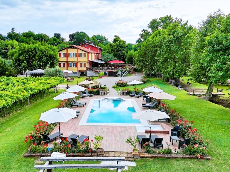 Cà Persiane: Agriturismo Cà Persiane in Cavaion Veronese