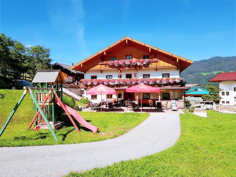 Ferienwohnung in Brandenberg für max. 4 Personen Ferienwohnung in Brandenberg für max. 4 Personen