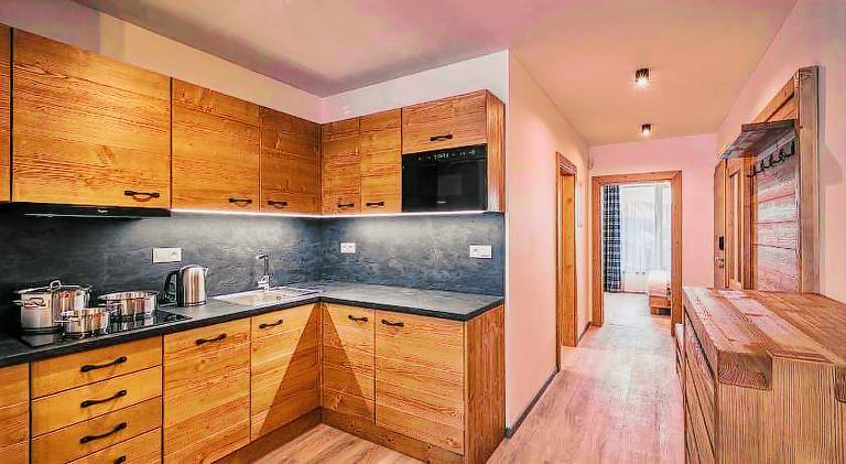 Nice rental apartment with sauna, patio & jacuzzi | Ski nearby | Dogs allowed — photo 5