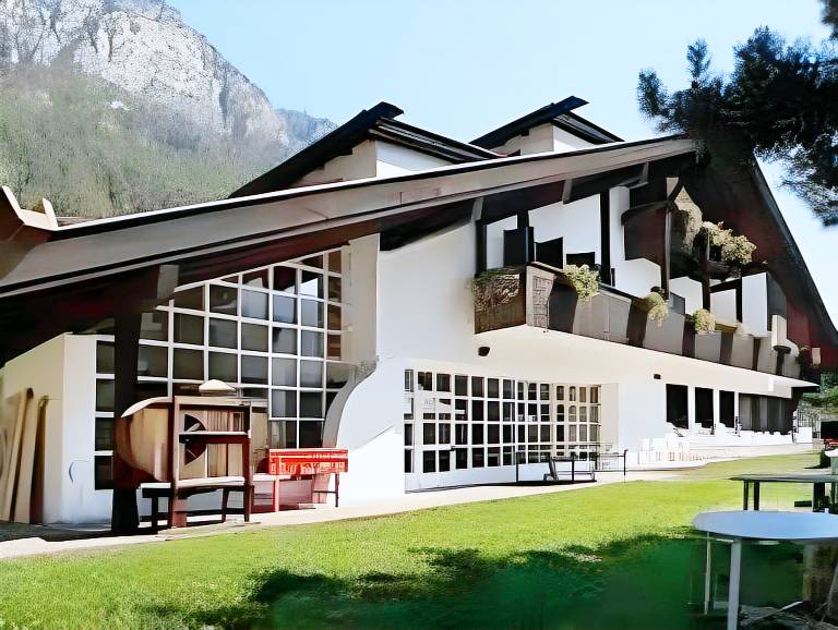 Hotel Regina Delle Dolomiti in Panchia