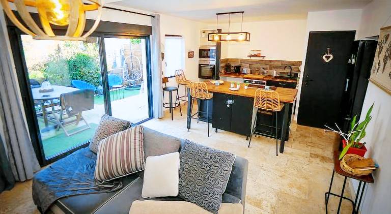 Rental apartment with patio | Pet-friendly in Martigues