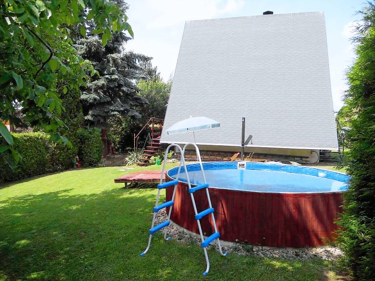 House with garden, patio & private pool | Pets allowed — photo 3