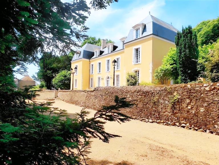 Chambre d'hôtes  Châteaudun