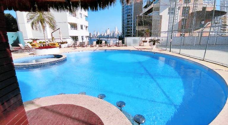 Rental apartment with pool — photo 3