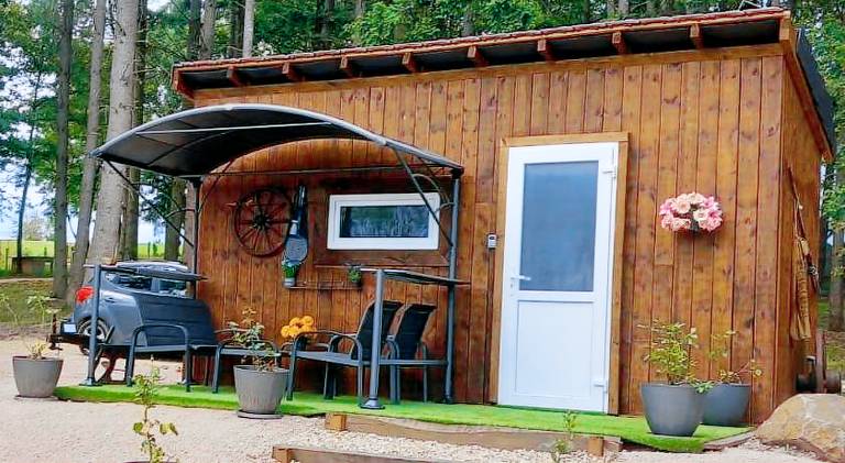 Les Pichies, Logement insolite, Tiny House de Julia in Moulins