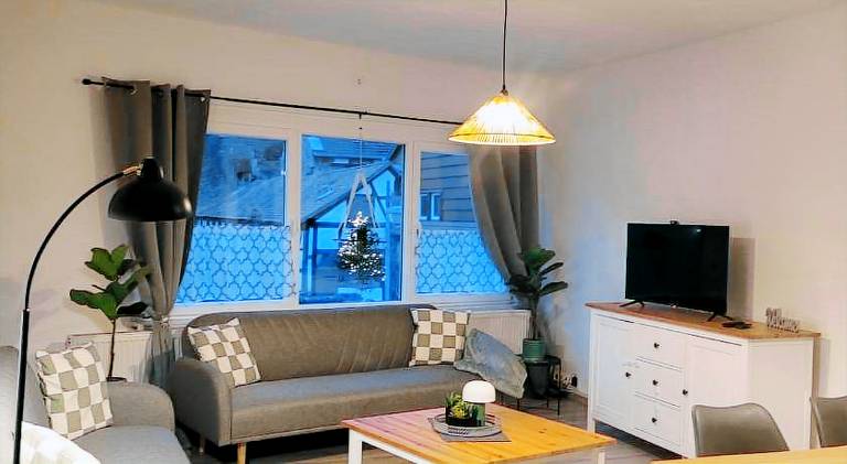 Rental apartment with 3 rooms for 6 persons — photo 2