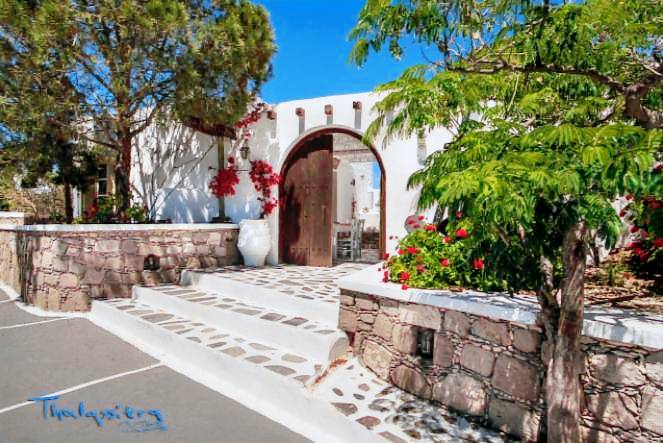 Thalassitra Village Hotel in Milos