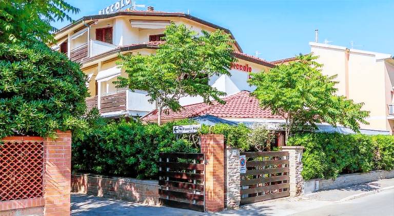 Charming holiday apartment with terrace | Next to the beach | Pets allowed — photo 4