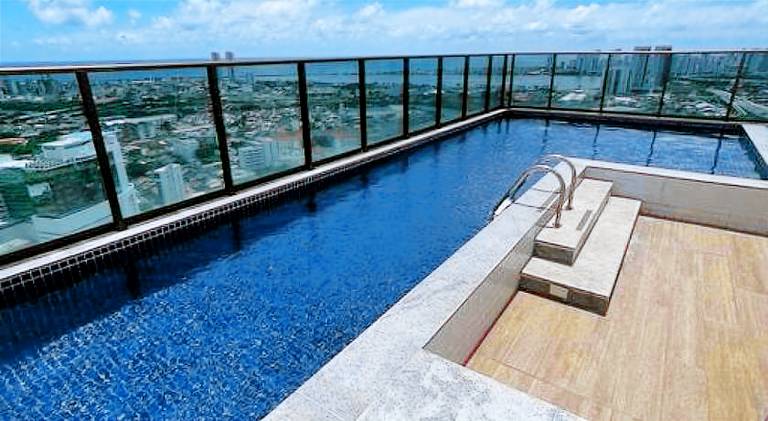Rental apartment with private pool & sauna | Perfect for remote work | Dogs allowed in Recife