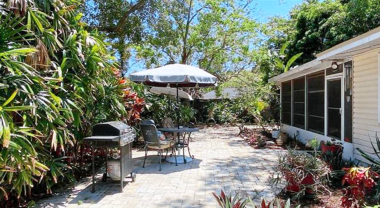 Vacation home with 1 room for 2 persons in Sarasota, FL